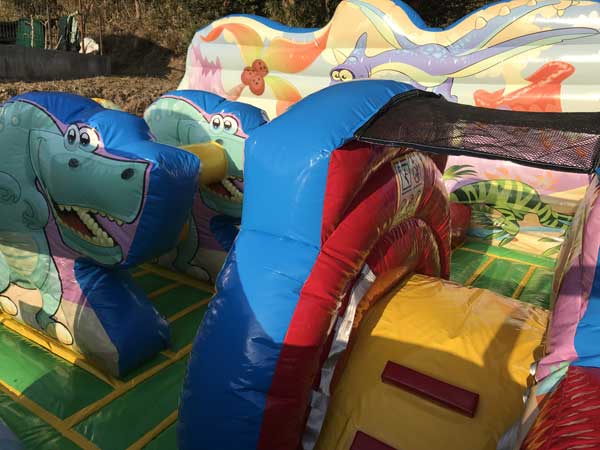 �����idino�@�f�B�m�j�����h