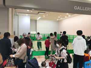 ハイクラスバッテリーカー(子供用電動カー)