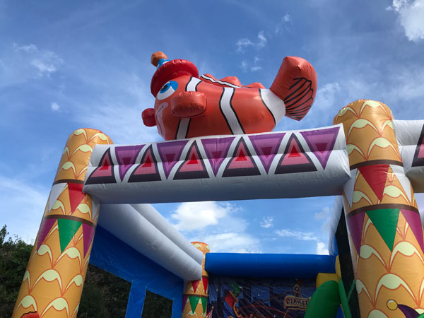 ���܂̂݃T�[�J�X�R���{